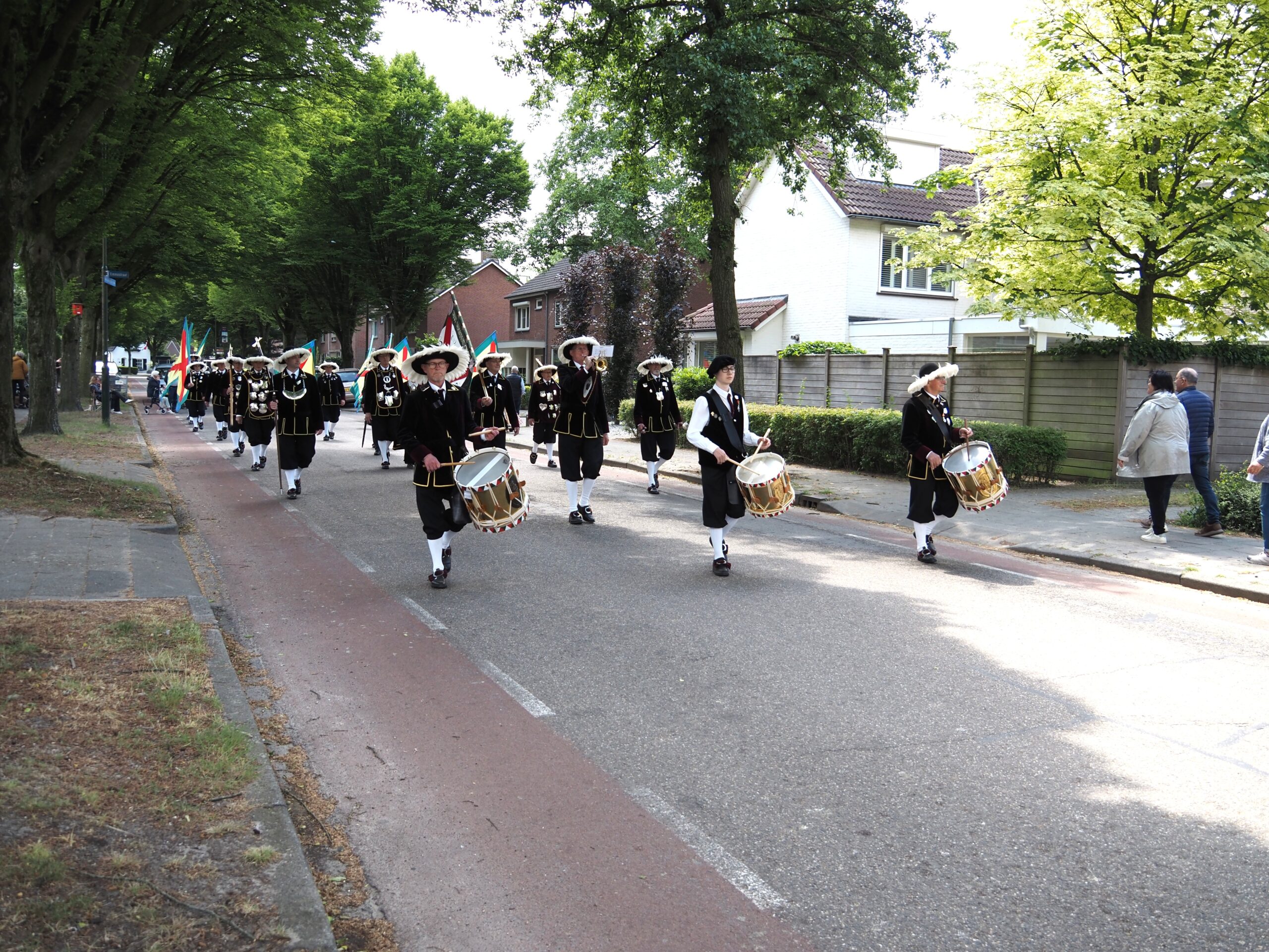 hero-icon optocht